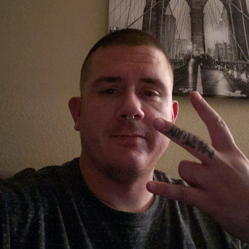 Meet your Posher, Kenneth